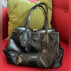 Coach Kisslock Frame Carryall Tote Bag